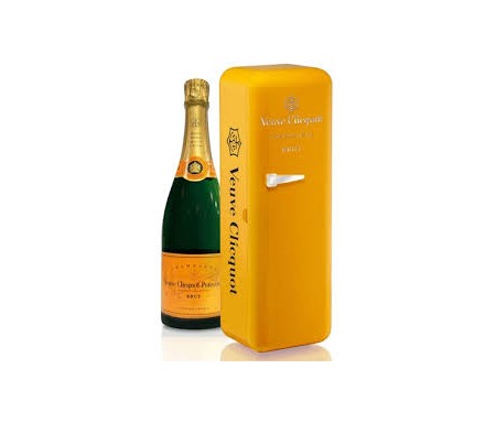 VEUVE CLICQUOT PONSARDIN BRUT (PACK)