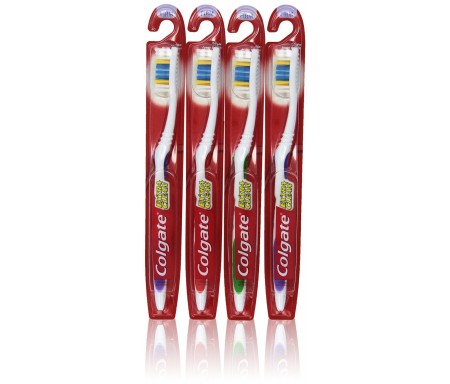 COLGATE EXTRA CLEAN BRUSH